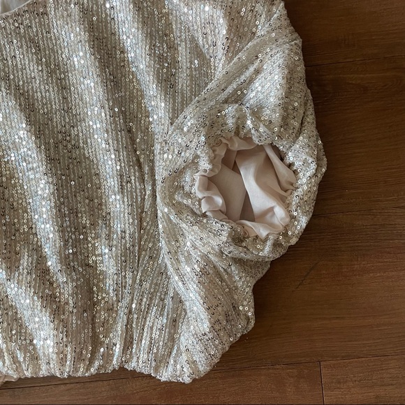 Sequin Bubble Crop Top - Ivory - Picture 5 of 5